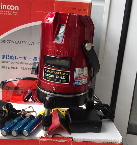 Máy cân bằng laser 5 tia đỏ Sincon SL222 là người bạn đồng hành tin cậy của các người kỹ sư trắc địa.
