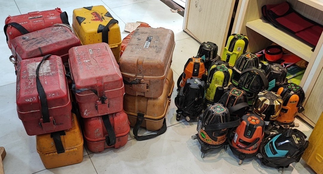 Địa chỉ mua máy thủy bình cũ giá tốt