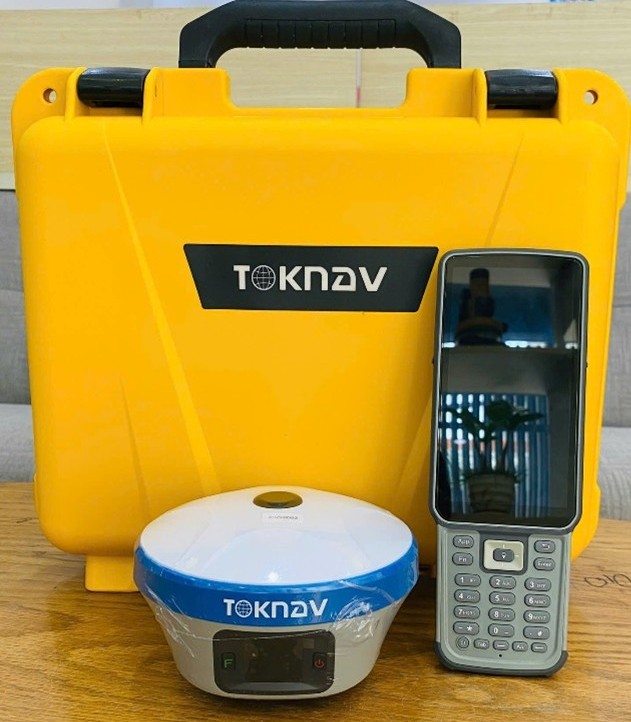 Có nên đầu tư máy RTK 3 tần nếu bạn đã có máy RTK 2 tần?