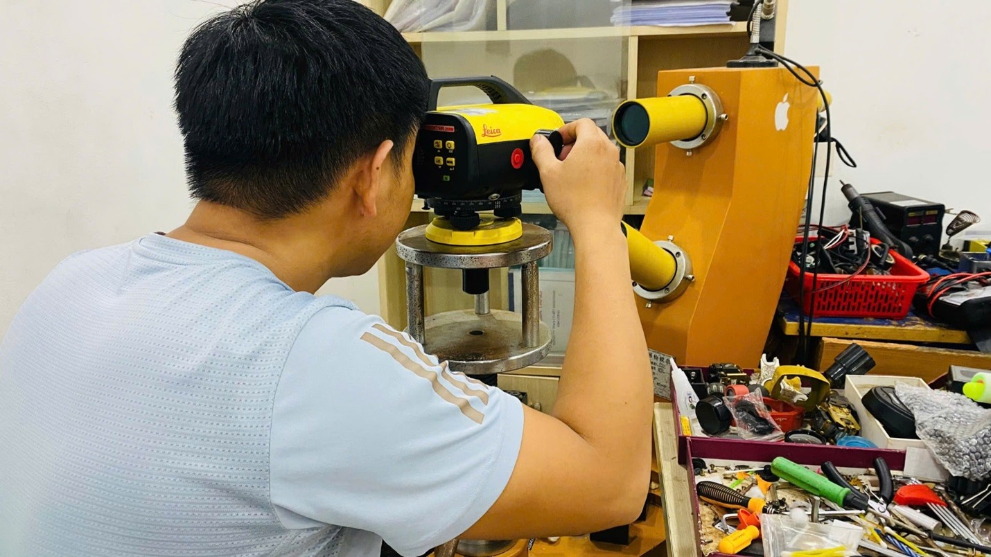 Địa chỉ bán máy thủy bình Leica chính hãng, hỗ trợ kỹ thuật 24/7
