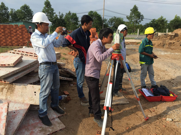 Chọn chân máy toàn đạc Leica, Topcon, Nikon- Những điều cần biết