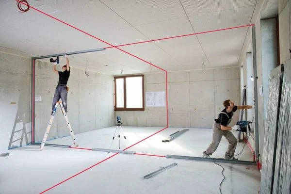 Máy bắn laser tự cân bằng là gì