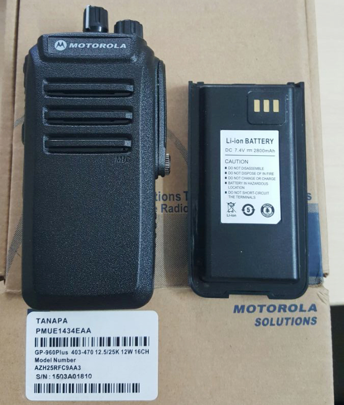 (Máy bộ đàm Motorola GP 960)