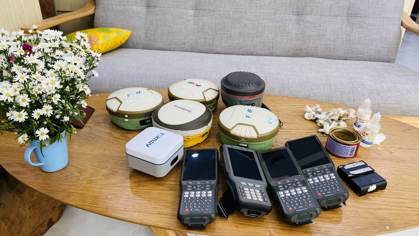 Tổng hợp các dịch vụ máy GPS RTK tại Địa Long