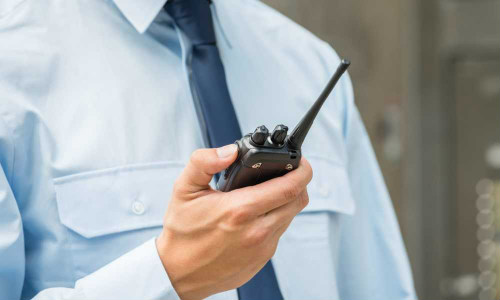 Cự ly liên lạc thật sự của máy bộ đàm cầm tay