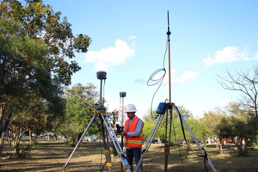 Giá bán máy định vị vệ tinh GPS RTK E-Survey