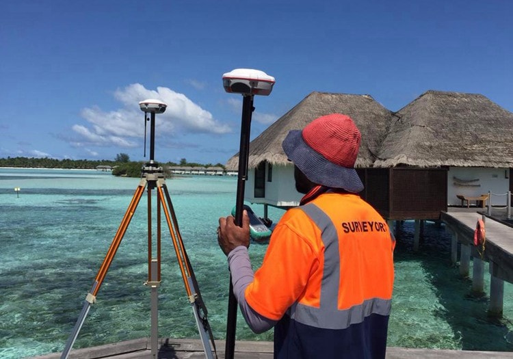 Hướng dẫn sử dụng máy RTK đo điểm và chuyển điểm ra thực địa