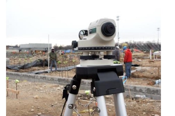 Phải làm gì khi không may máy thủy bình bị rơi rớt, va đập?