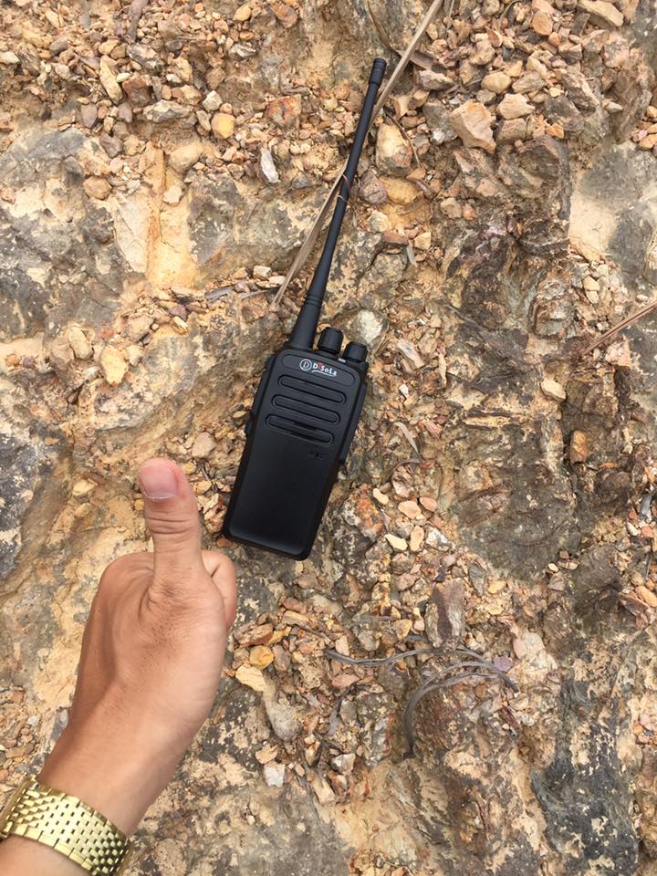 Tiêu chí lựa chọn máy bộ đàm cầm tay cho dân công trình