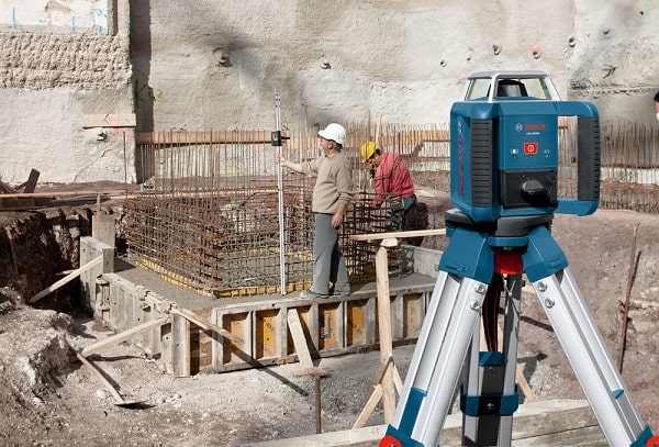 Tư vấn chọn mua máy cân bằng laser sử dụng ngoài trời