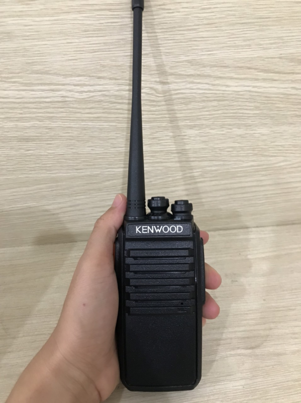 Máy bộ đàm Kenwood TK 699
