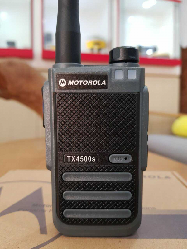 Máy bộ đàm Motorola TX 4500S