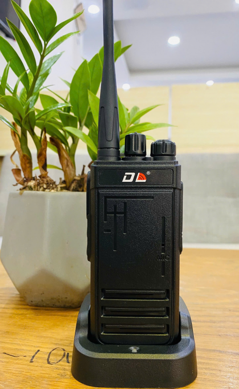 Máy bộ đàm DL T-5800