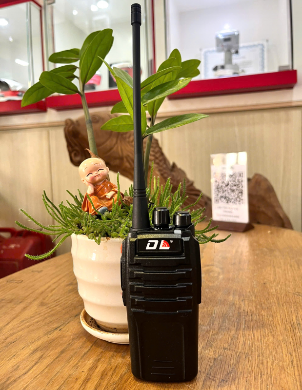 Máy bộ đàm DL-T986
