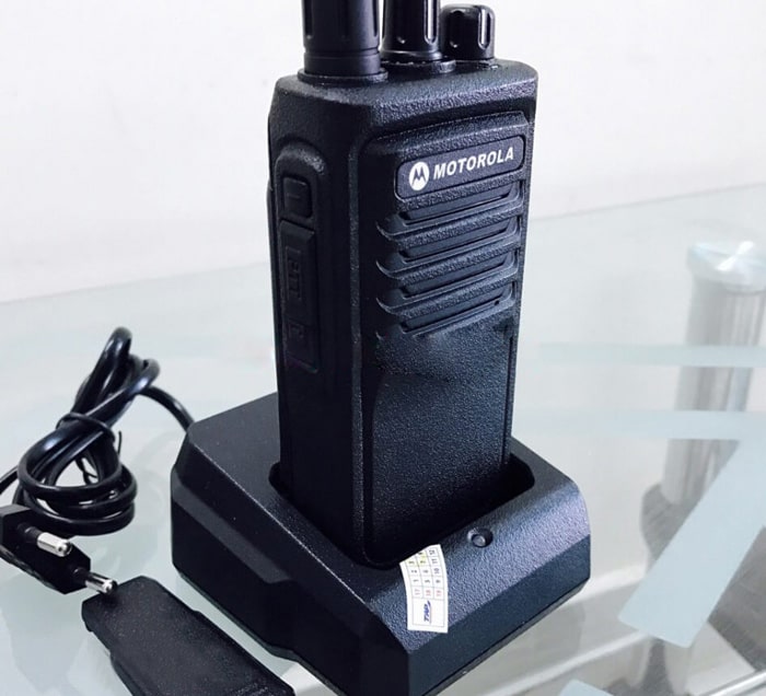 Máy bộ đàm Motorola CP 3168