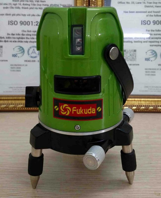 Máy cân bằng tia laser Fukuda EK-469 GJ