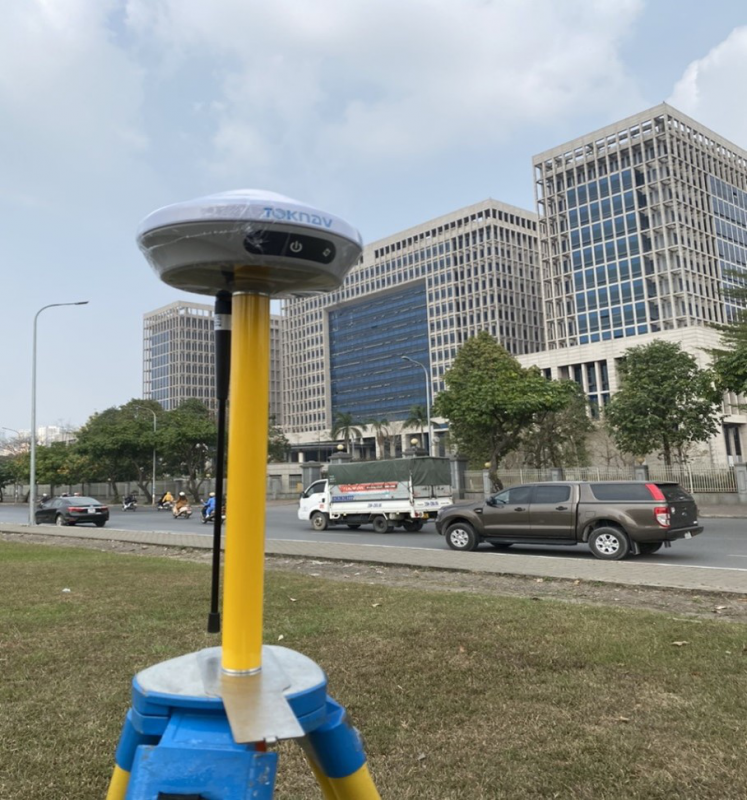 Máy GPS RTK TOKNAV T10 PLUS